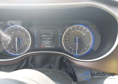 2017 Chrysler Pacifica Touring z USA, uszkodzony, nr VIN 2C4RC1DGXHR720869